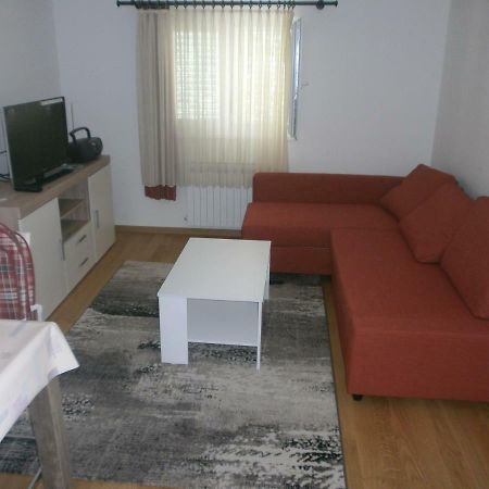 Apartments Ljubica Biograd Na Moru Exterior photo